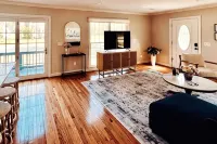 Cozy 2BR Home near Idlewild Park - Wifi