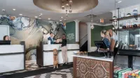 Hotel Saint Clair- Magnificent Mile