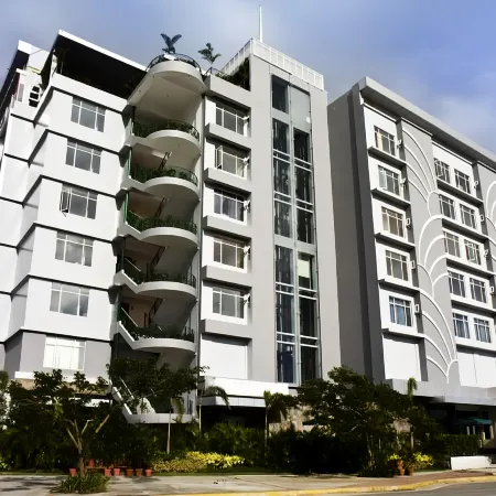 Paseo Premiere Hotel