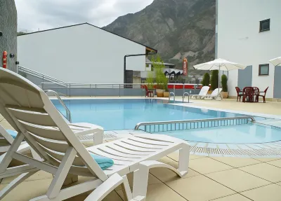 Zenit Diplomatic Hotels near El Nen de la Punxa | Aubinyà