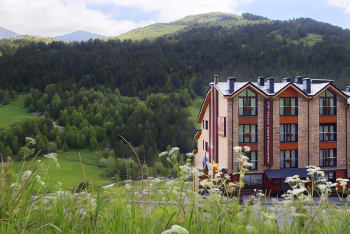 Apartaments Els Llacs Hotels in Canillo
