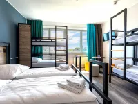 a&o München Laim Hotel dekat Stasiun Kereta Muenchen-Pasing
