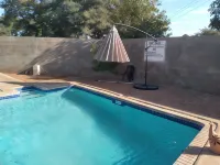 Lulu Guest Lodge