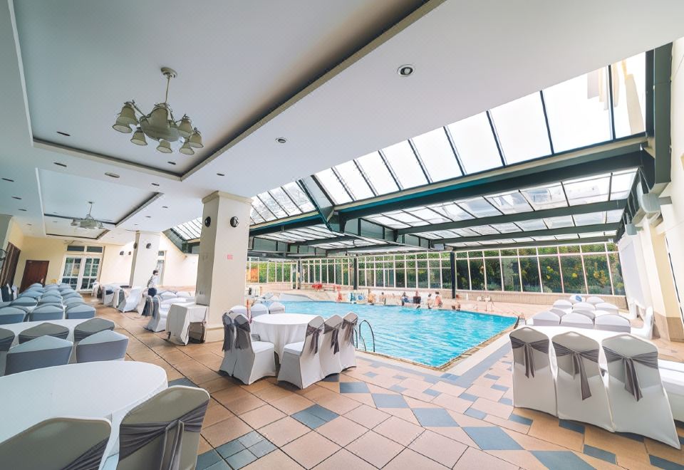 5. 사이공 달랏 호..