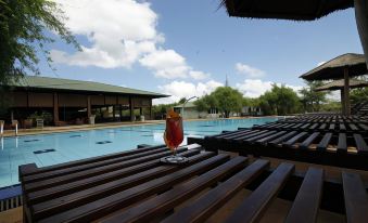 Camellia Resort and Spa