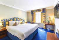 The George Hotel - parcheggio