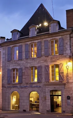 Le Pavillon Saint-Martin Hôtels à : Souillac