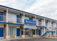 Rodeway Inn فنادق في هوبكينزفيل