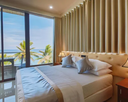 Lonuveli Hotels in Malé