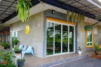 Nithra Ratree Hotel Hotels in 