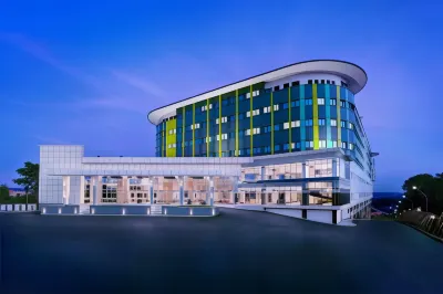 CK Tanjungpinang Hotel & Convention Centre Hotel dekat CV Kyria Rezeki