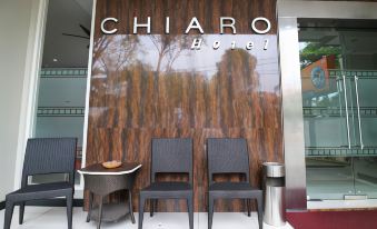Chiaro Hotel