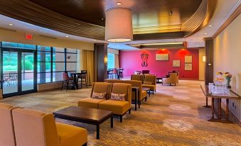 DoubleTree by Hilton Biltmore Hotel-Asheville