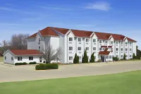Ramada Limited Bloomington Hotels near ALDI
