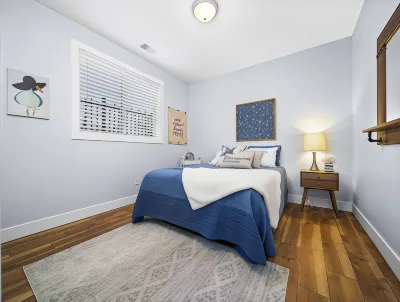 The Heart of TC 2Bdr Condo Unit 115 Hotels in Traverse City