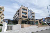 Cinema Hotel
