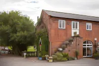 Skipbridge Farm Cottages Hotels in Linton-on-Ouse