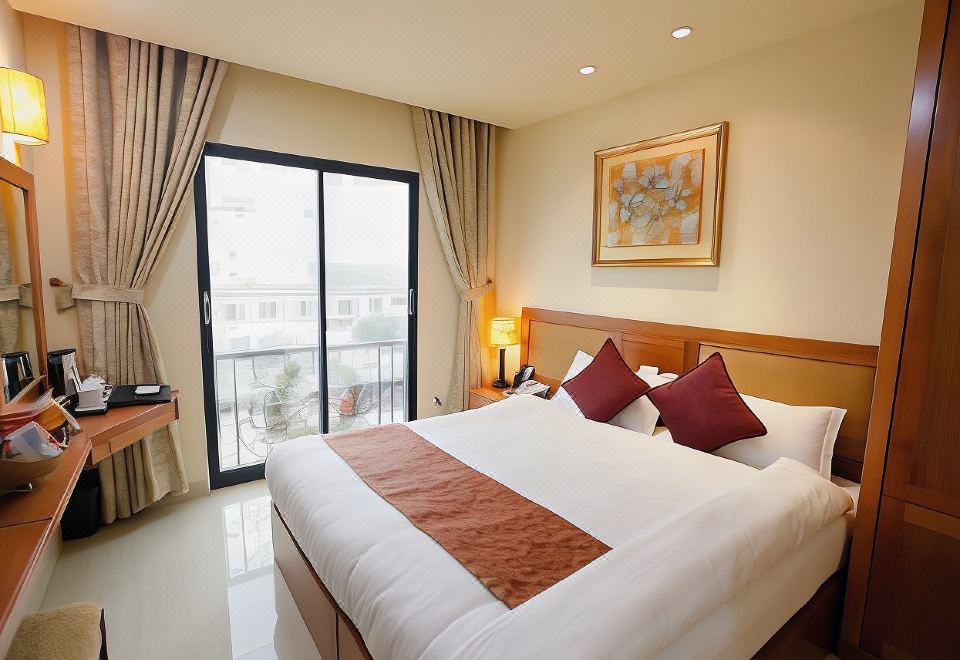 Hanoi B Hotel & Travel 썸네일