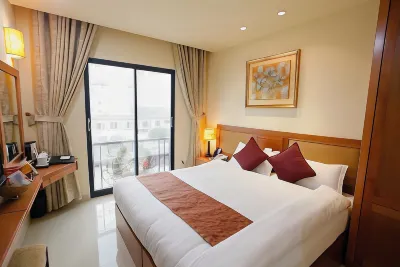 Hanoi B Hotel & Travel - 5 mins Hoan Kiem lake Hotels in Hanoi