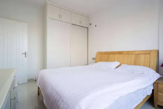 Love Apartment Отели рядом с достопримечательностью «Tai Fu Tai Mansion»