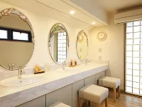 Bishoku No Kakurega Provence Hotels in Shima