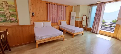 Wando Cheongsando Olle Pension