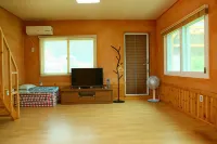 Gyeryong Mountain Mountain Naeeum Pension in Gongju
