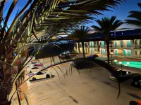 Sway Hotel