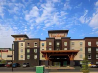 Ramada by Wyndham Revelstoke Hotels near Jones Distilling