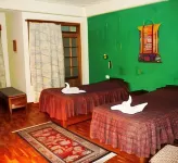 Magpie Pachhu Resort Hotels in Pelling