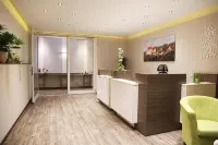 Wasmayr Hof Hotels in Altdorf