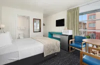 Eden Roc Motel - 2-Star