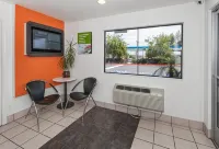 Motel 6 Rosemead, CA - Los Angeles Hotel di South San Gabriel