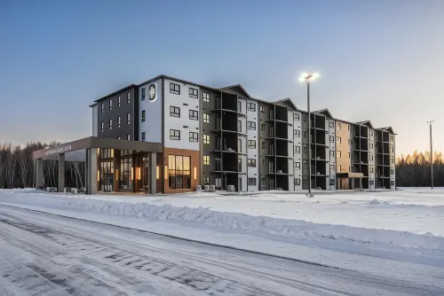 Le Boréal Abitibi Hôtel - Aamiainen
