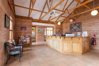 Mud Hut Motel - 2-Star