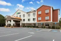 Holiday Inn Express & Suites Acworth - Kennesaw Northwest