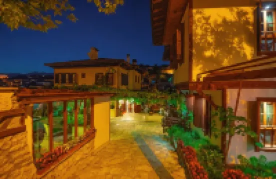 Cesmeli Konak Garden Hotels near İzzet Paşa Cami