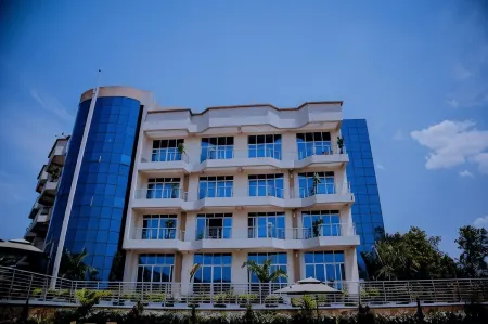 Madras Hotel and Apartments