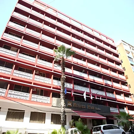 Manara Riva Suites