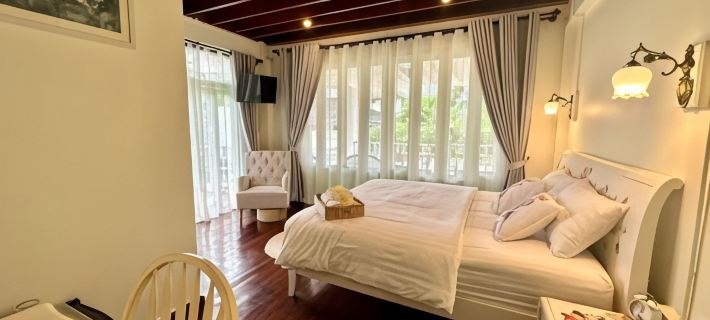 Zane Balcony House Ranong Hotel เซน บัลโคนี่ เฮ้าส์ ที่พักระนอง โรงแรมในระนอง