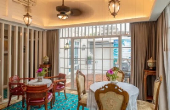 ดิ ออคิด เฮ้าส์ 153