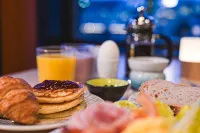 Svalbard Hotell | the Vault Hotels in Longyearbyen