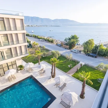 Tris3 Hotel