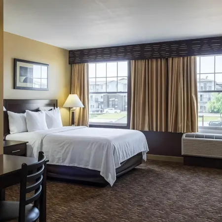 MainStay Suites Minot