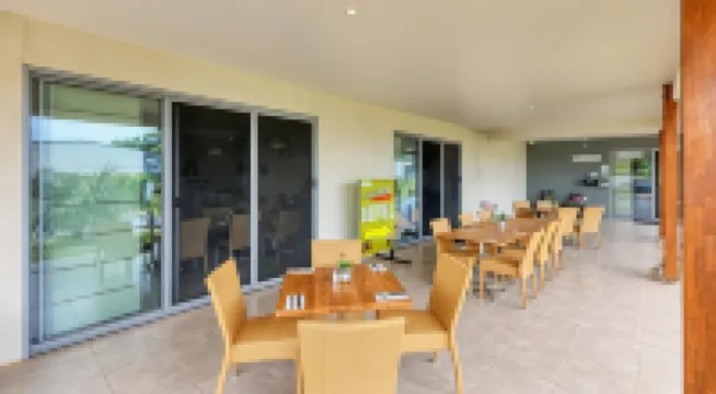 龍貓汽車客棧 欽奇利亞酒店