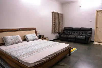 The Bodhi Villa Hotels in Edayanchavadi