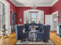 The Hamilton Hoppin House Hotels in Middletown