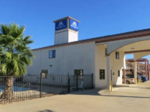 Americas Best Value Inn & Suites Hempstead Hotels in Waller County