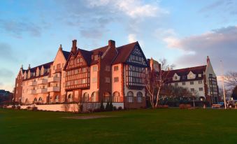 Montauk Manor