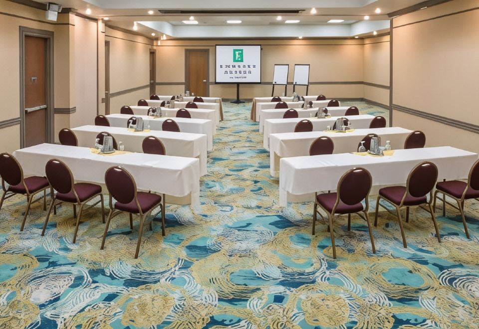 엠버시 스위트 셔틀 버스